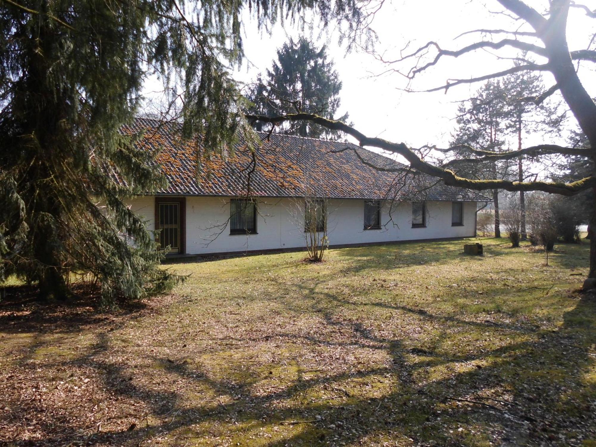 Land Gut Hotel Dierks Repke Exteriör bild